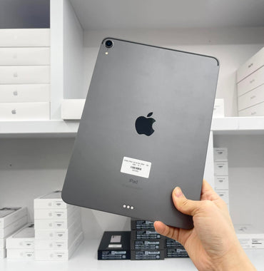 IPad Pro 2018 bản 64GB Màu xám - Pin 86% - QKD6J A-*