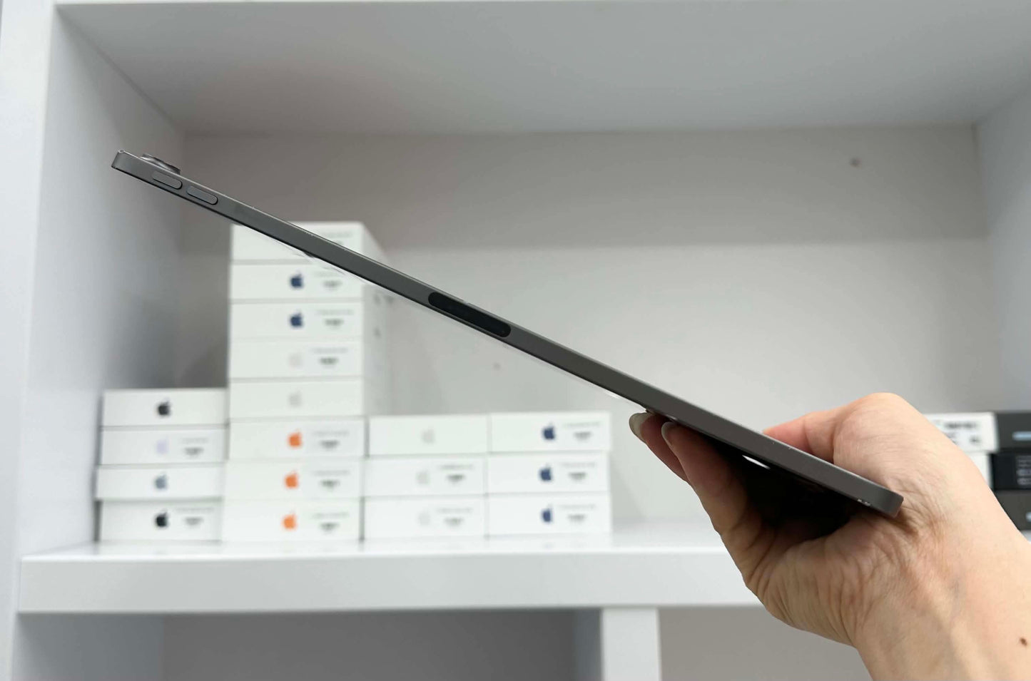 IPad Air 4 bản 64GB Màu xám - Pin bảo trì - 4Q16M A-*