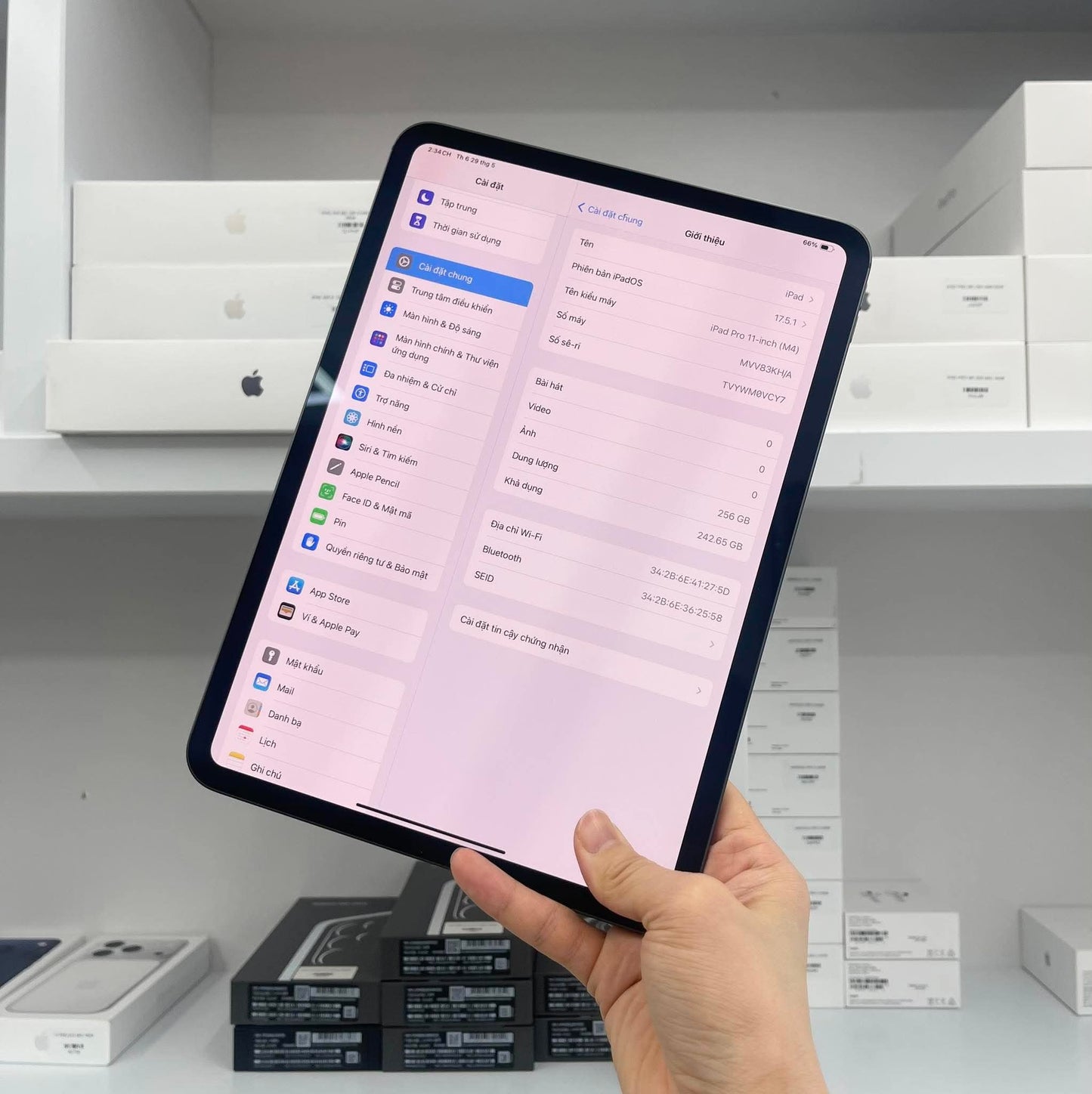 IPad Pro M4 bản 256GB Màu xám - Pin 100% sạc 1 lần - 0VCY7 A-