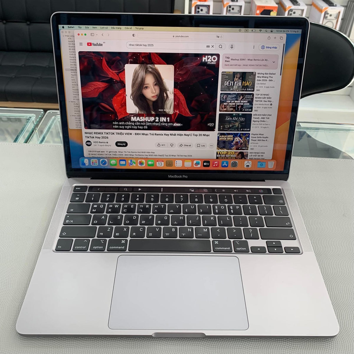 MacBook Pro 2020 16/512 Màu xám - Pin sạc 200 lần - 6ML85 - A-* Busan