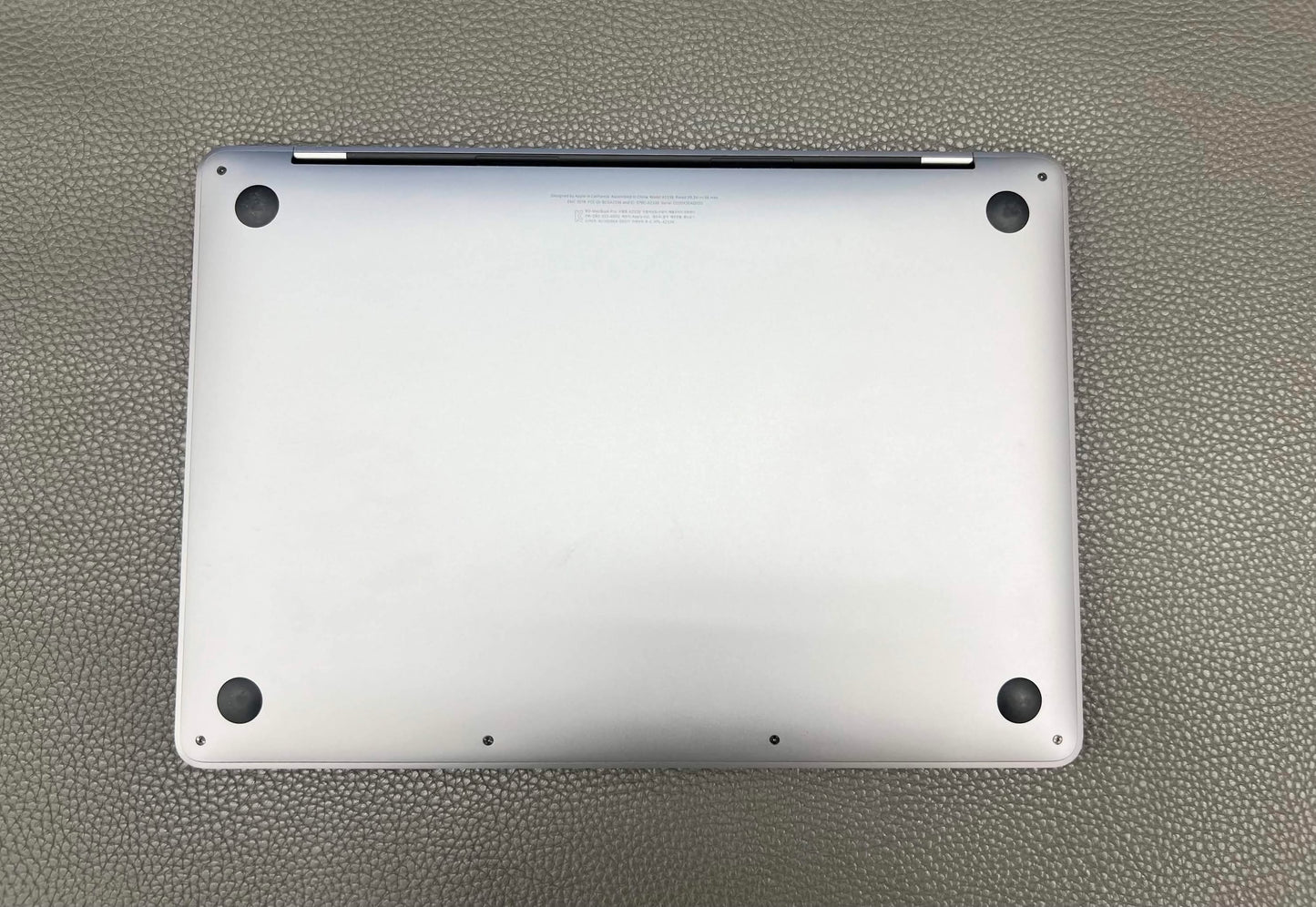 MacBook Pro M1 bản 8gb/256gb Màu xám - Pin 87% - AQ05D _ a-
