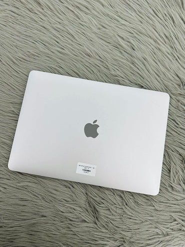 MacBook Air M1 bản 8gb/256gb Màu Bạc - Pin 85% - 3LQ6L7 A-