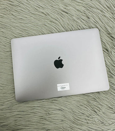 MacBook Air M1 bản 8GB / 256GB Màu xám - Pin 85% - 9LQ6L4 A-