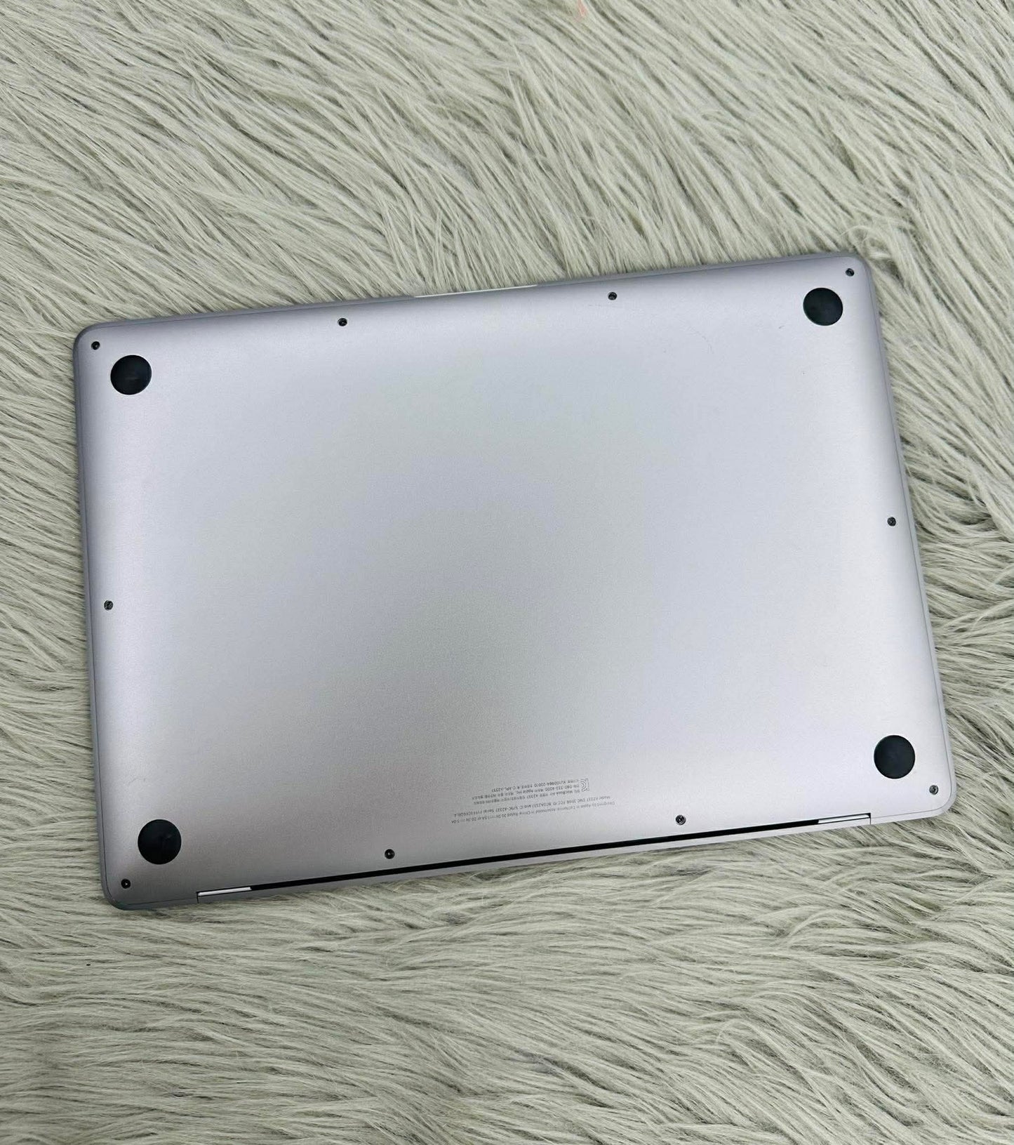 MacBook Air M1 bản 8GB / 256GB Màu xám - Pin 97% - K6Q6L4 A-