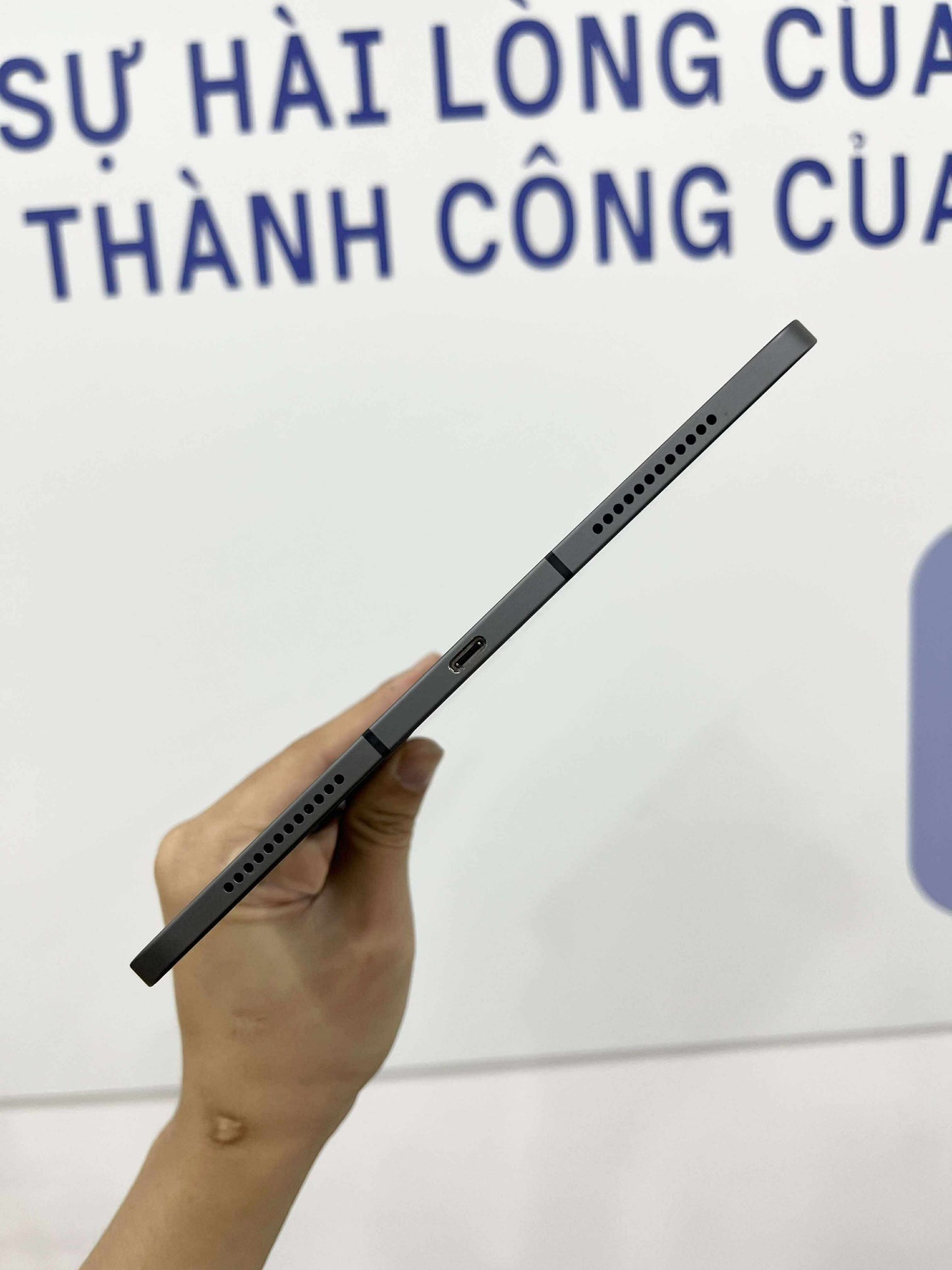 IPad Air 4 bản 64GB Màu xám - Pin 98% - NHQ190 - TEKU