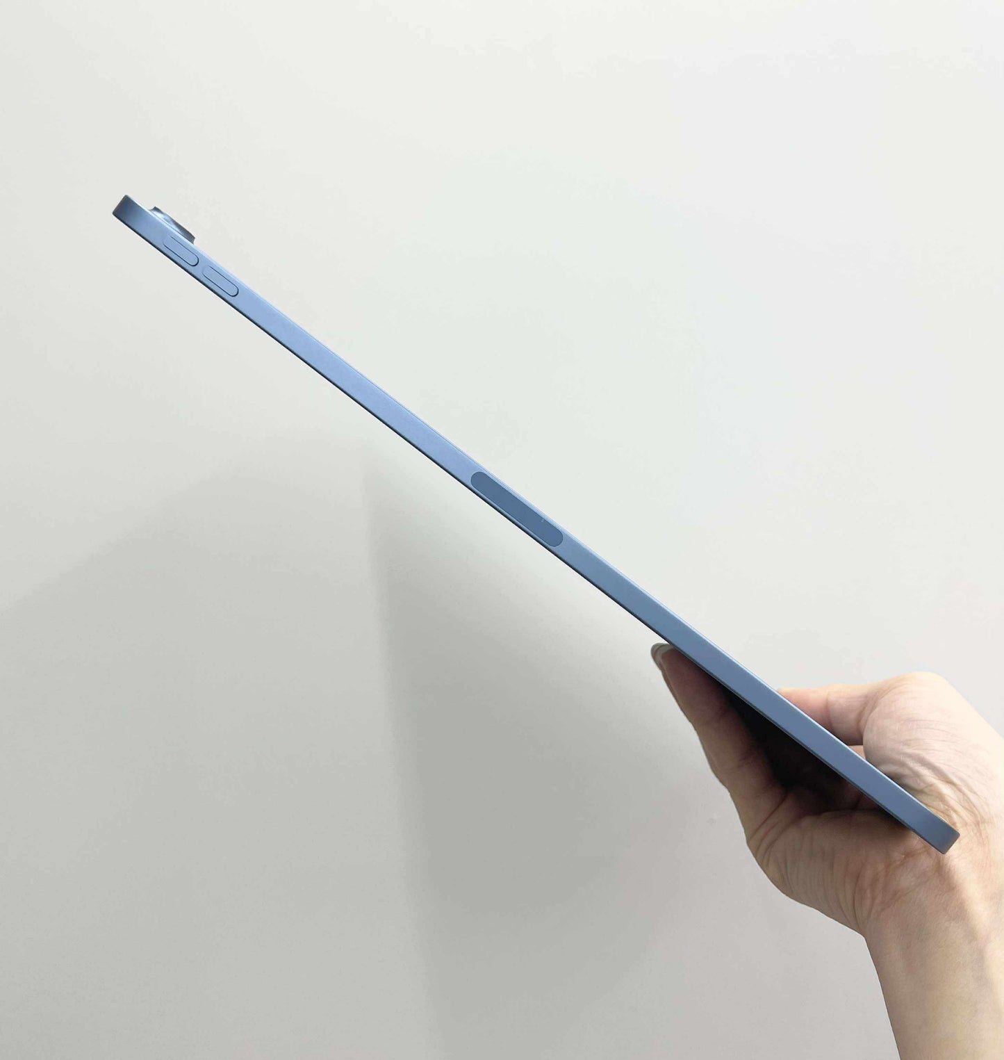 Ipad Air 5 64gb Màu Xanh - Pin 85% - LDX75 - TEKU