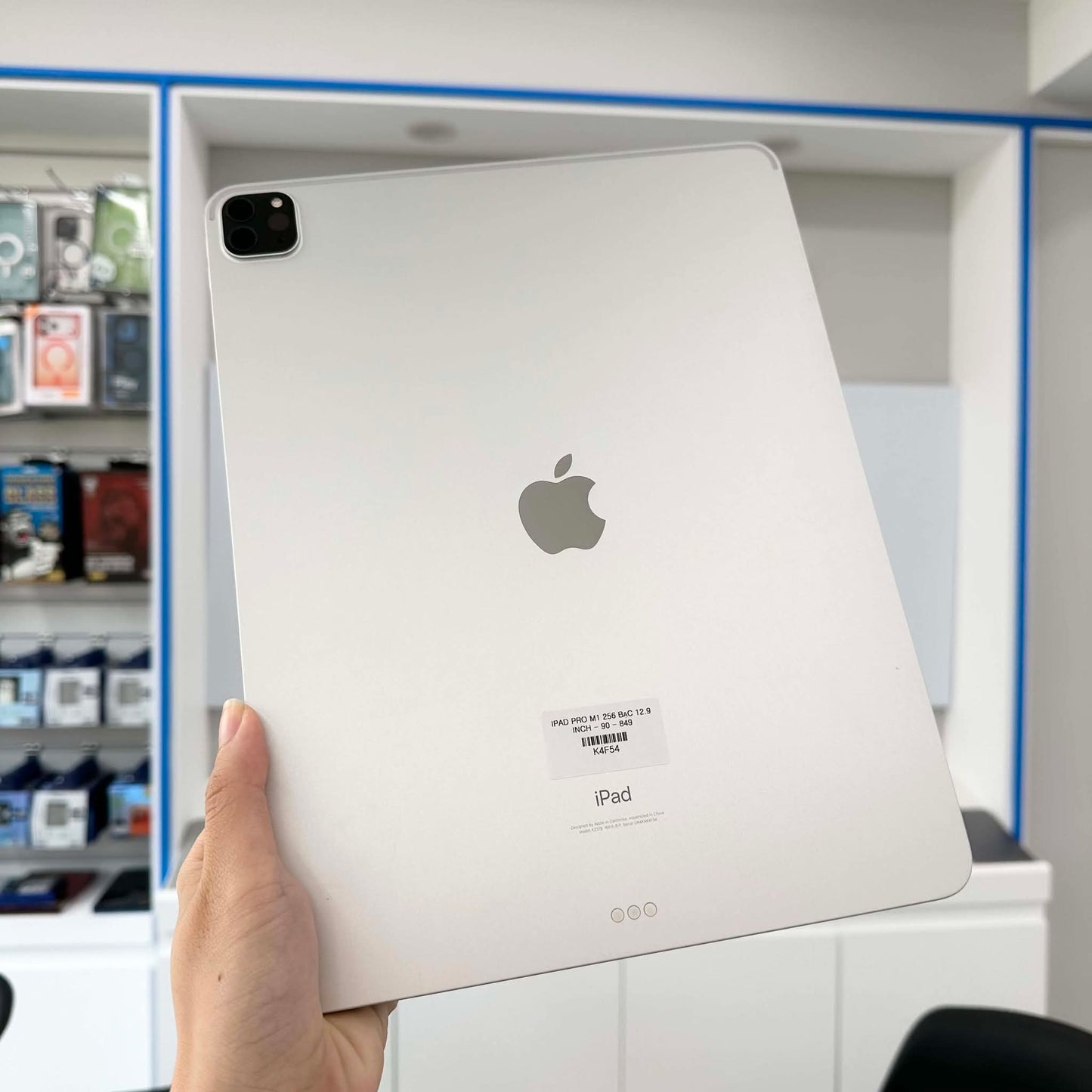 IPad Pro M1 bản 256gb Màu bạc 12.9 inch - Pin 90% - K4F54