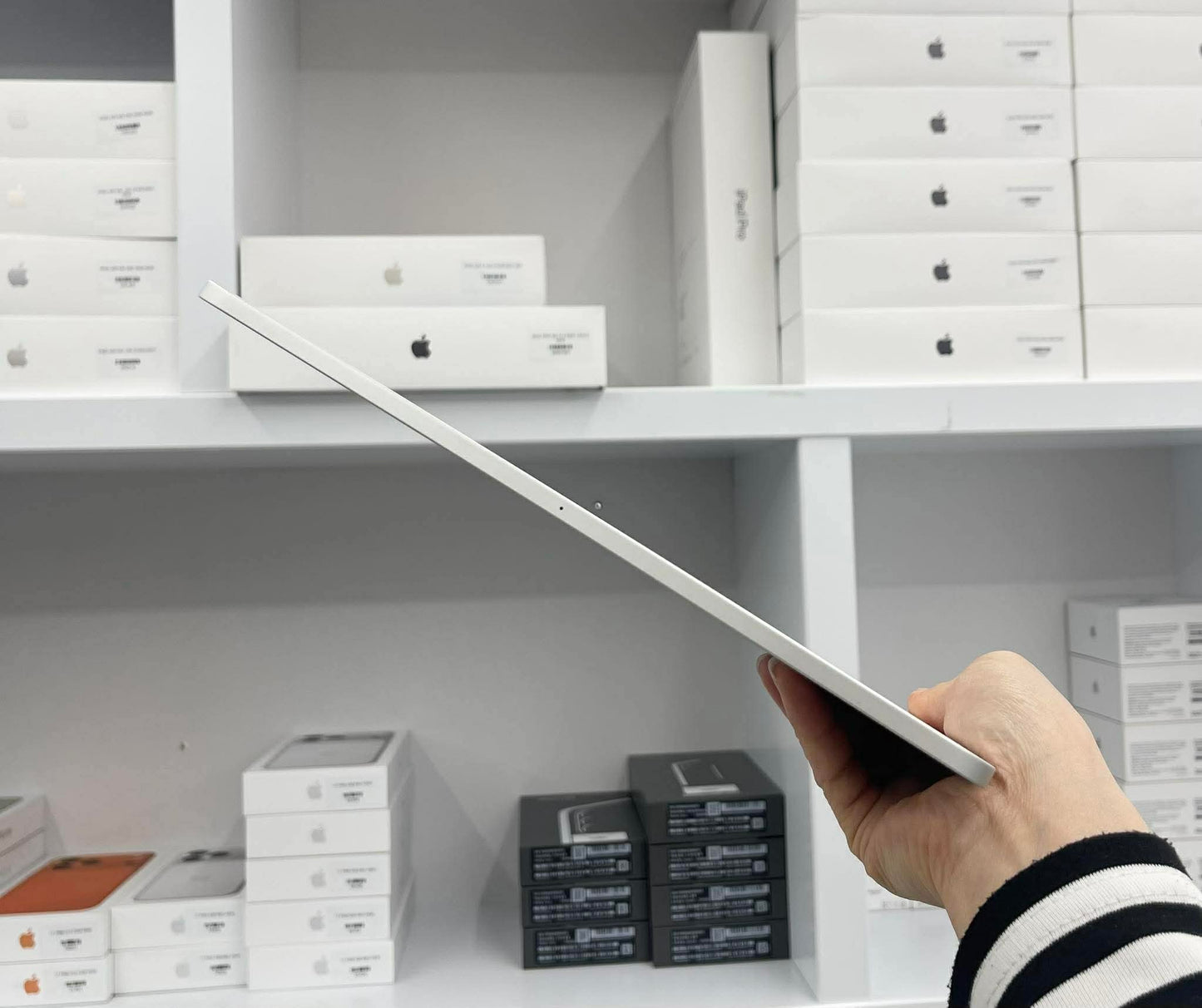 IPad Pro 2018 bản 256GB Màu bạc - Pin 93% - 3KD6M B*