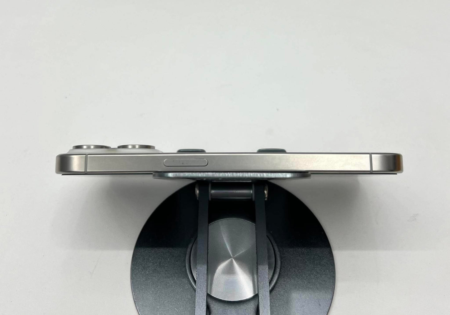 IPhone 15 Pro 256gb Màu trắng, Pin zin 87% - 56423 Busan