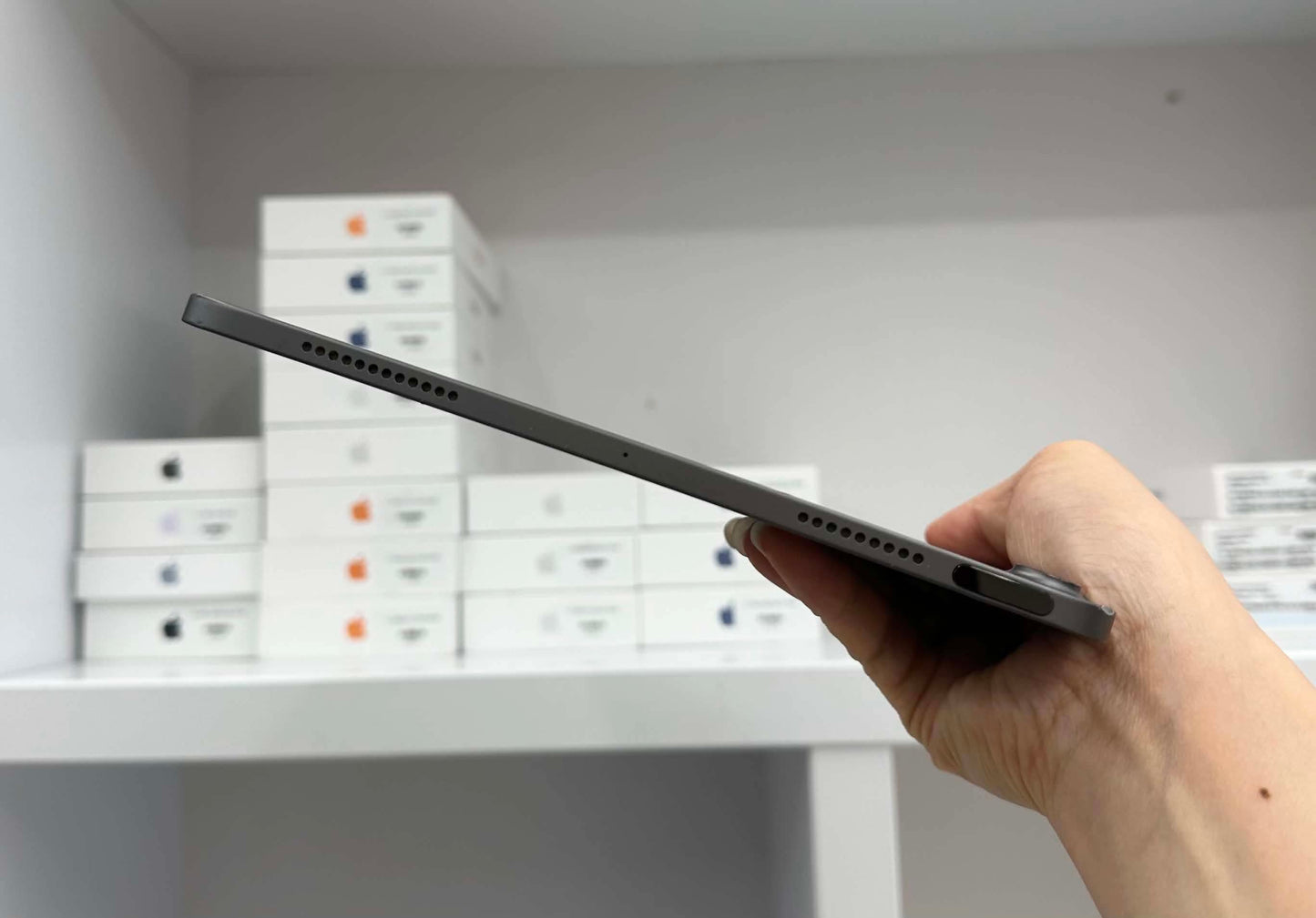 IPad Air 4 bản 64GB Màu xám - Pin bảo trì - 4Q16M A-*