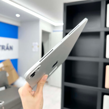 IPad Pro M4 256 màu Bạc Box + sạc zin- Pin 100% sạc 4 lần - JC39K