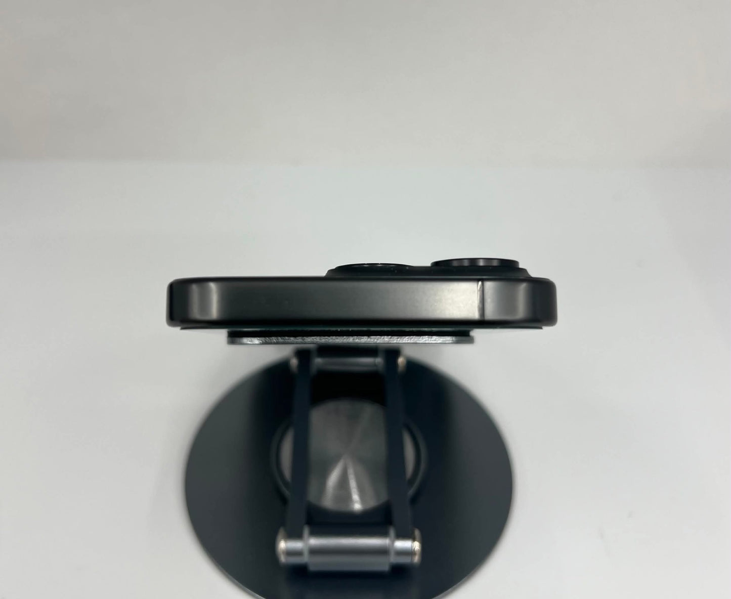 IPhone 15 Pro 128gb Màu đen RF -pin 100 sạc 72 lần -  29858 - A-*