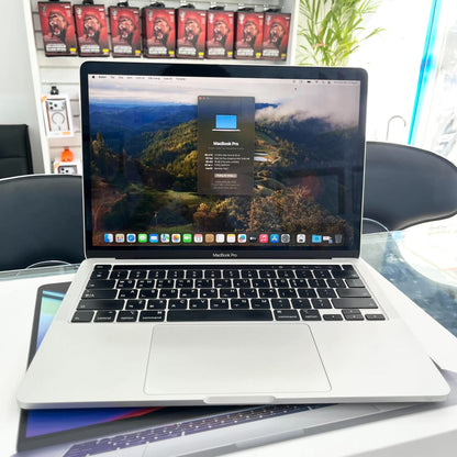 MacBook Pro 2020 bản 16/256 bạc - sạc 360 lần - 3P3YX- a- Busan