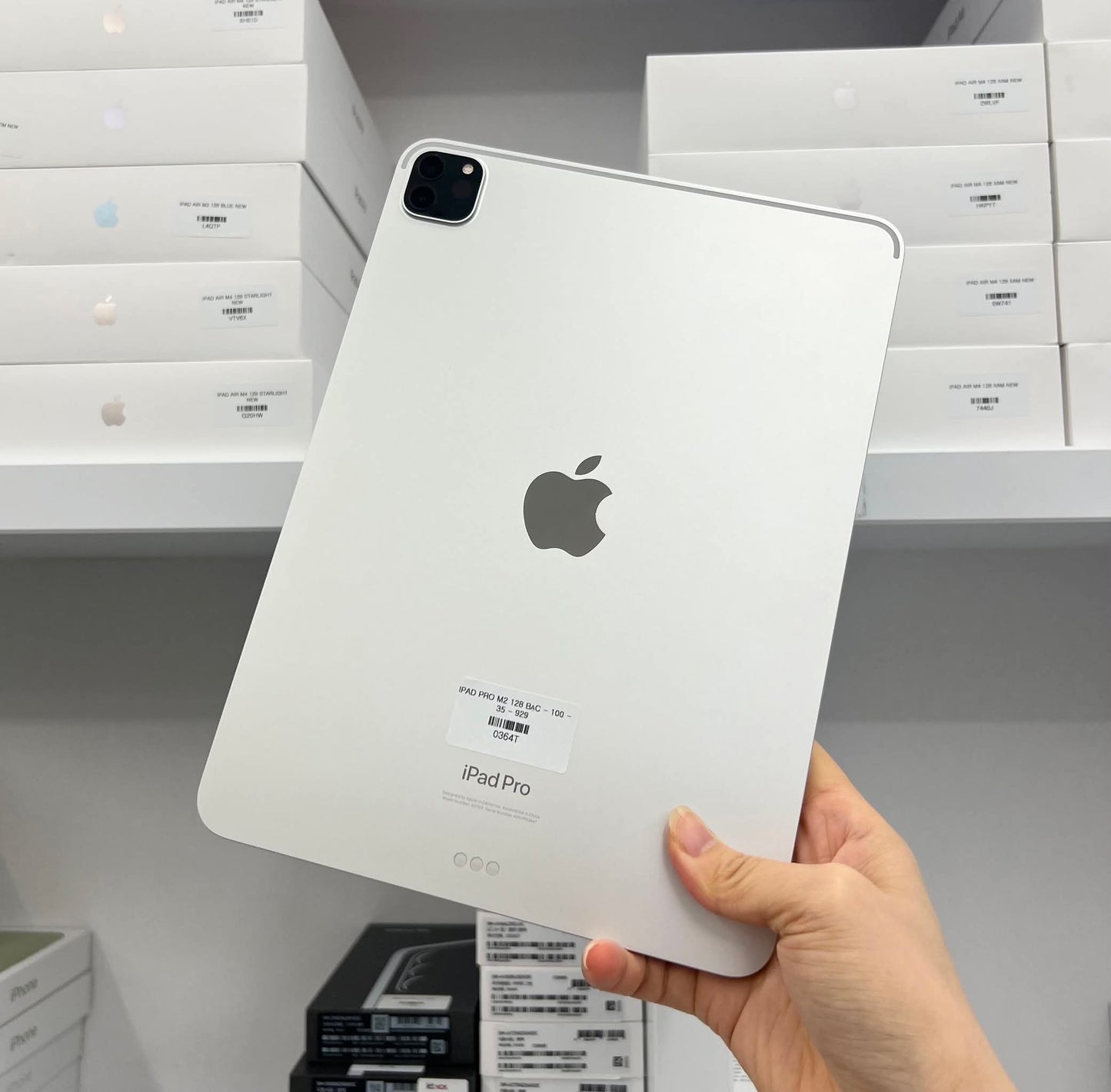 IPad Pro M2 bản 128gb Màu Bạc - pin 100% sạc 35 lần - 0364T