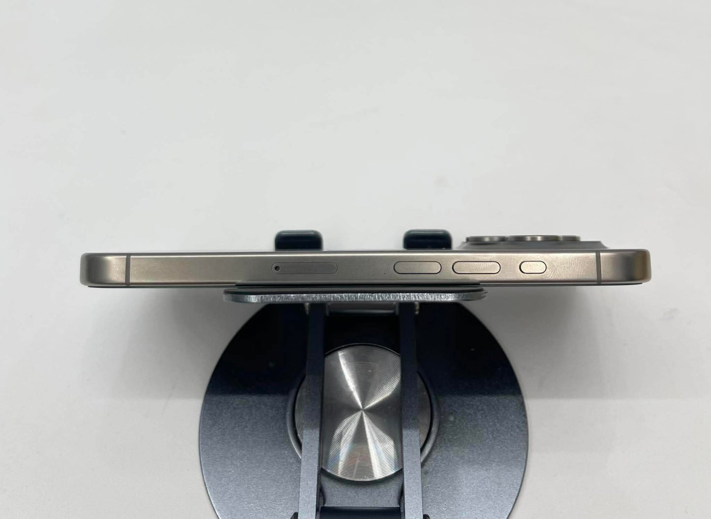 IPhone 15 Pro 256gb Màu Titan - Pin 86% - 02004 A-