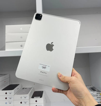 IPad Pro M2 bản 256gb Màu bạc - Pin 100% sạc 71 lần - 6w7xw