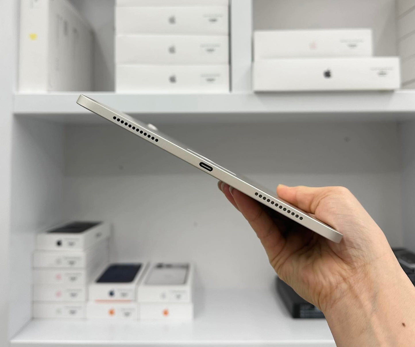 IPad Air 6 bản 128GB Màu Starlight - Pin 87% - N9WMY