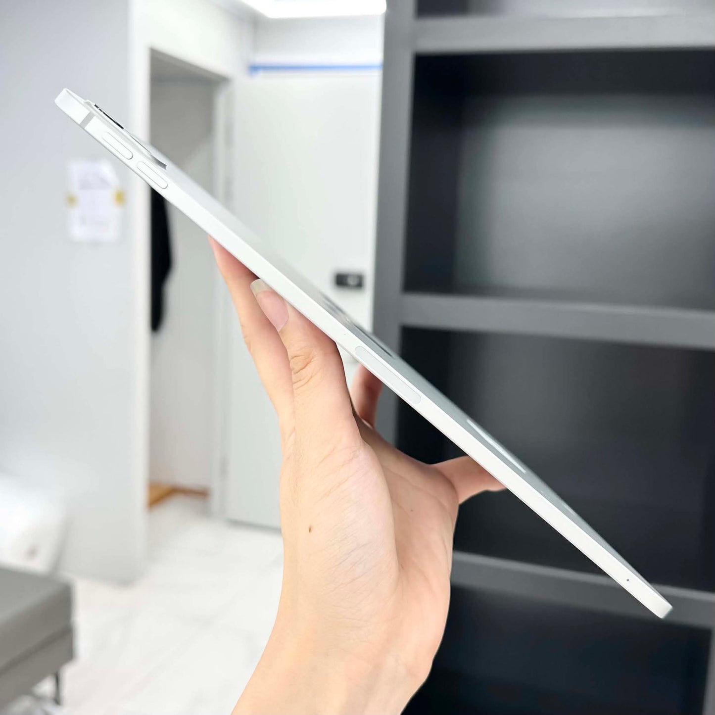 IPad Pro M4 256 màu Bạc - pin 100% sạc 16 lần - WYR07 - A-