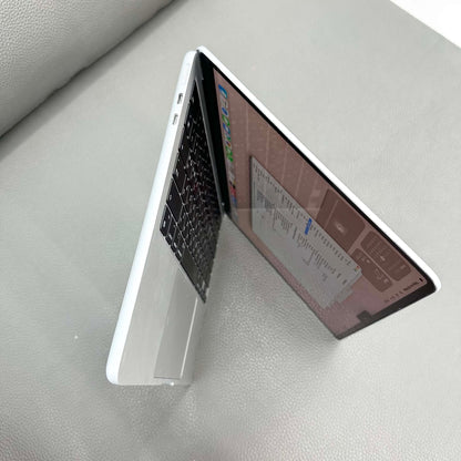 MacBook Air M2 bản 8GB/256GB Màu bạc - Pin 87% - MX554 - A-*