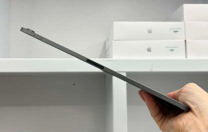 IPad Pro 2018 bản 64GB Màu xám - Pin 85% - 7kd6j - a-* Busan