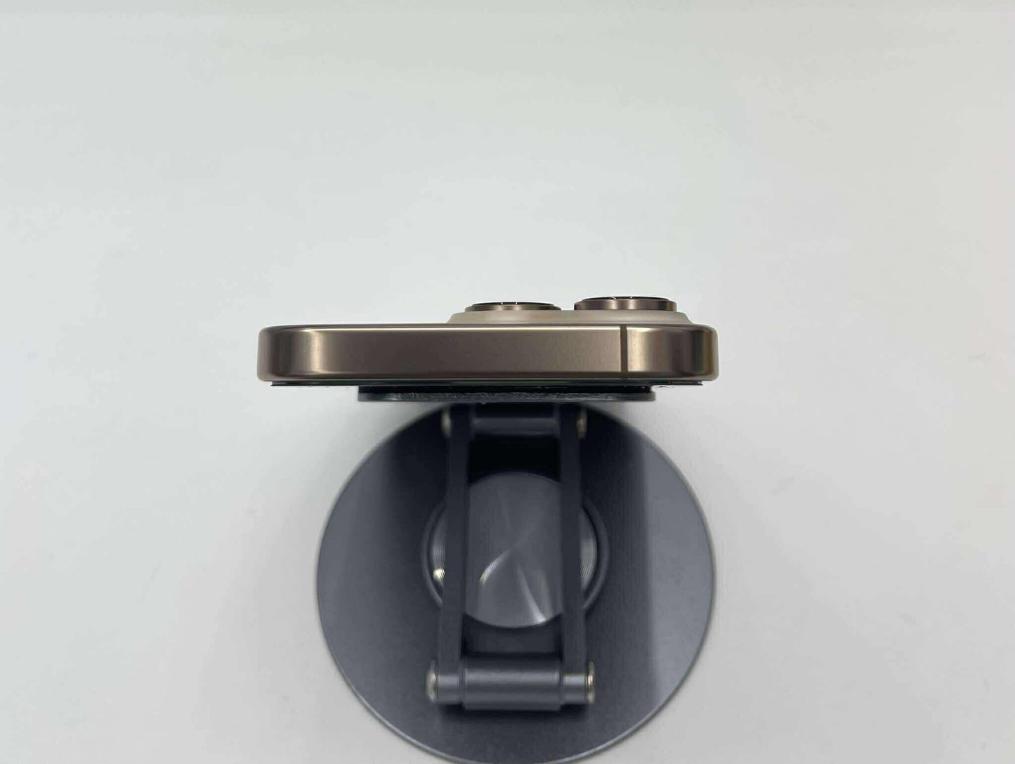 IPhone 16 ProMax 512GB Màu vàng - Pin 100% sạc 12 lần - 01364