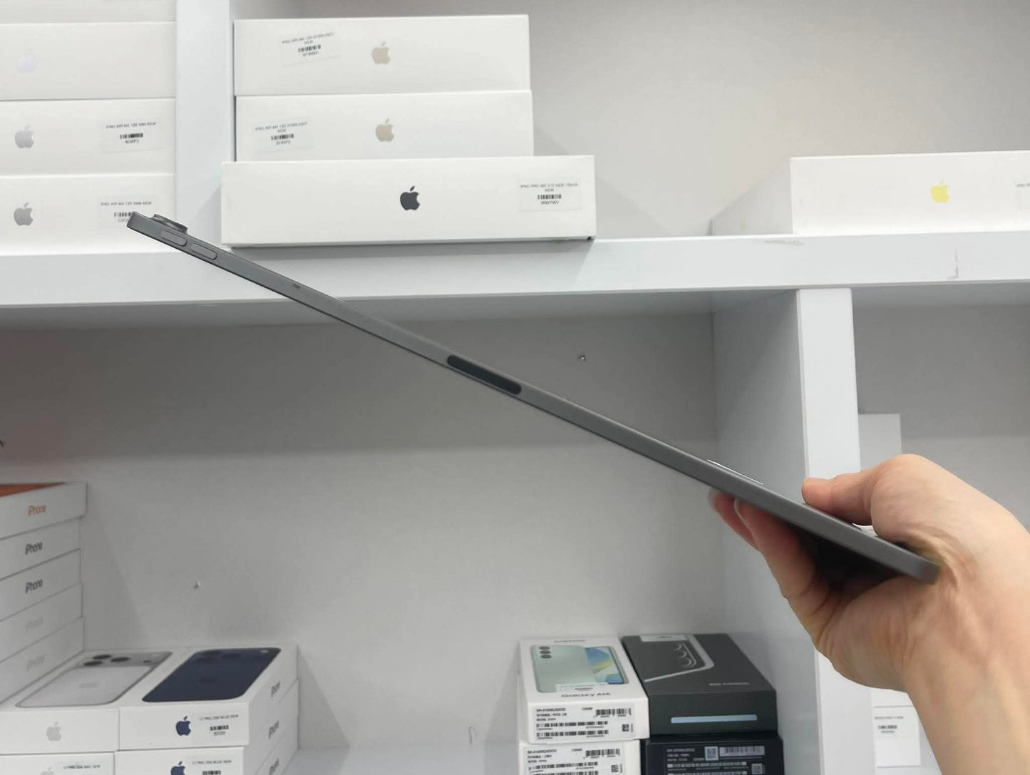 IPad Pro 2018 bản 64GB Màu xám 12.9 inch- Pin 89% - AK7M9 A-*