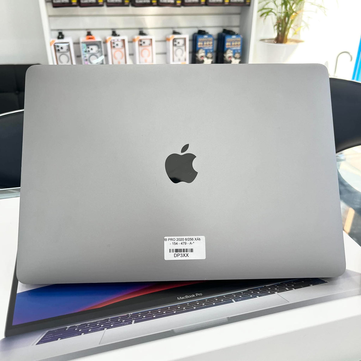 MacBook Pro 2020 8/256 Màu Xám - sạc 154 lần - DP3XX- A-* Busan