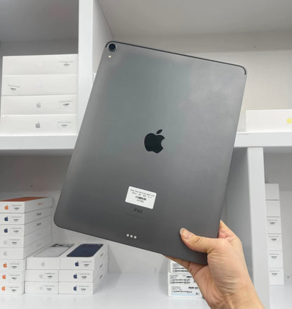 IPad Pro 2018 bản 64GB Màu xám 12.9 inch- Pin 89% - AK7M9 A-*