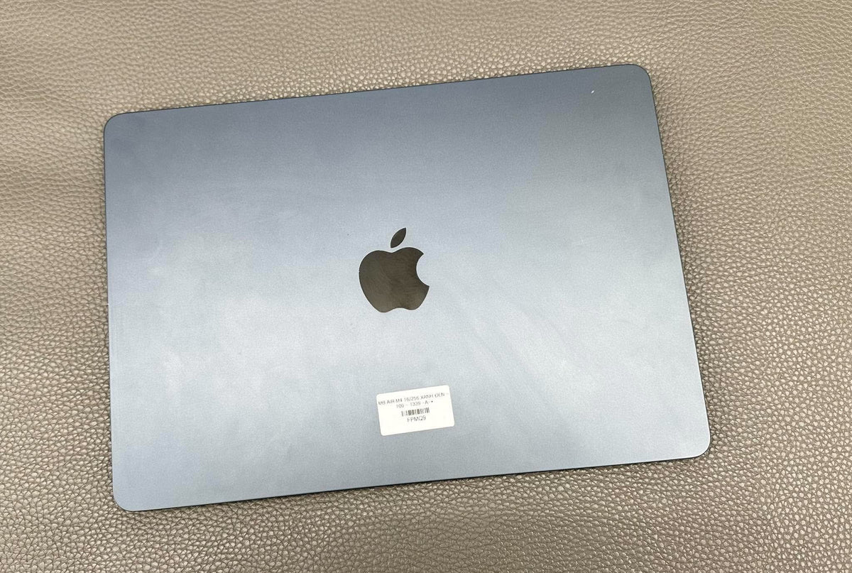 Macbook Air 2025 M4 16/256  xanh đen - pin 100%- FPMQ9- A-*
