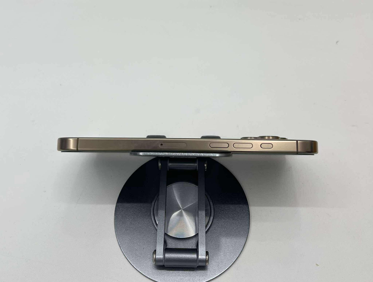 IPhone 16 Promax 256GB màu Vàng refo - Pin 100 sạc 1l - 96554 *