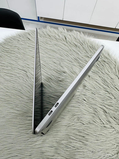 MacBook Pro M1 bản 8gb/256gb Màu xám - Pin 92% - Z6Q05D B* Teku