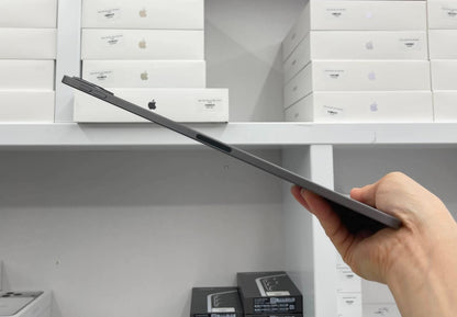 IPad Pro 2020 bản 128gb Màu xám - pin 91% - 5PTRF A-*
