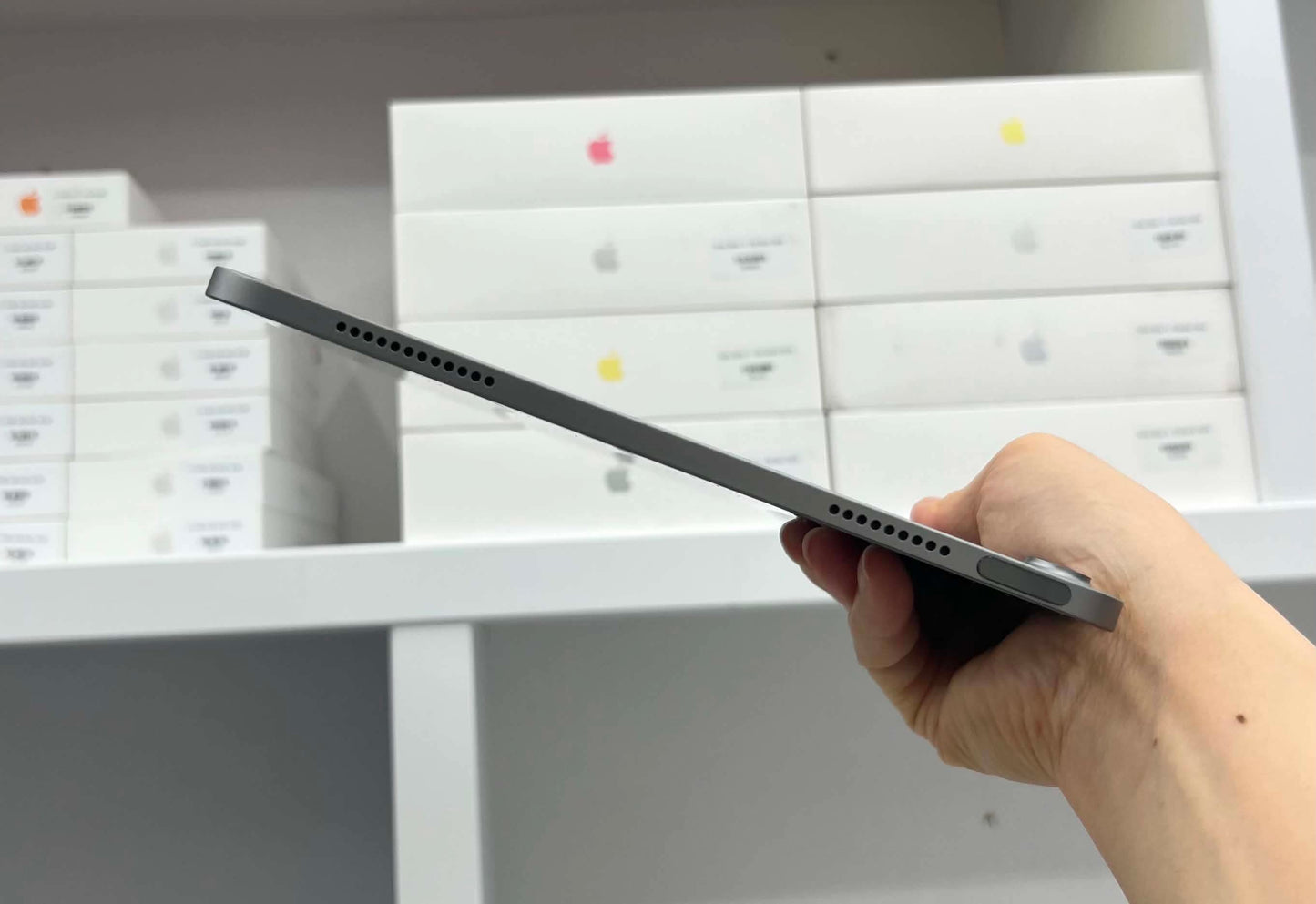 IPad Air 6 bản 128GB Màu xám - pin 97% - 5M6XL