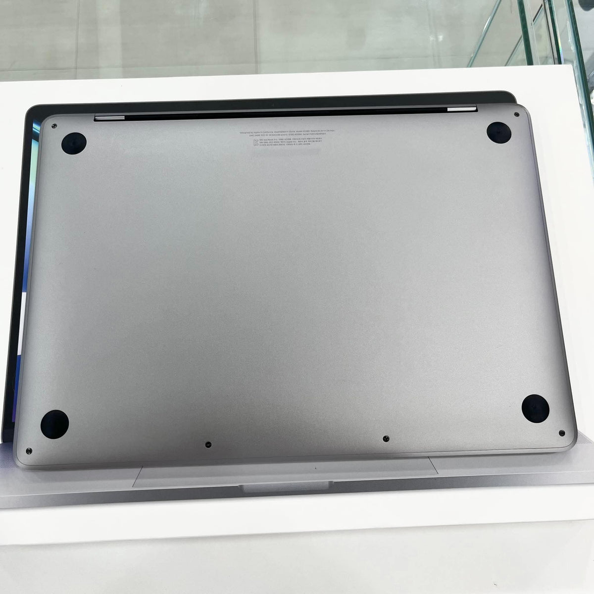 MacBook Pro 2020 8/256 Màu Xám - sạc 73 lần - XP3XY- A- Busan