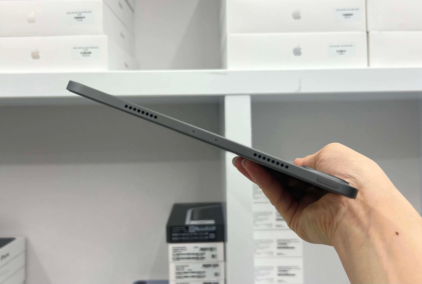 IPad Pro M1 bản 512GB Màu xám - Pin 92% - 6LN99 - a-