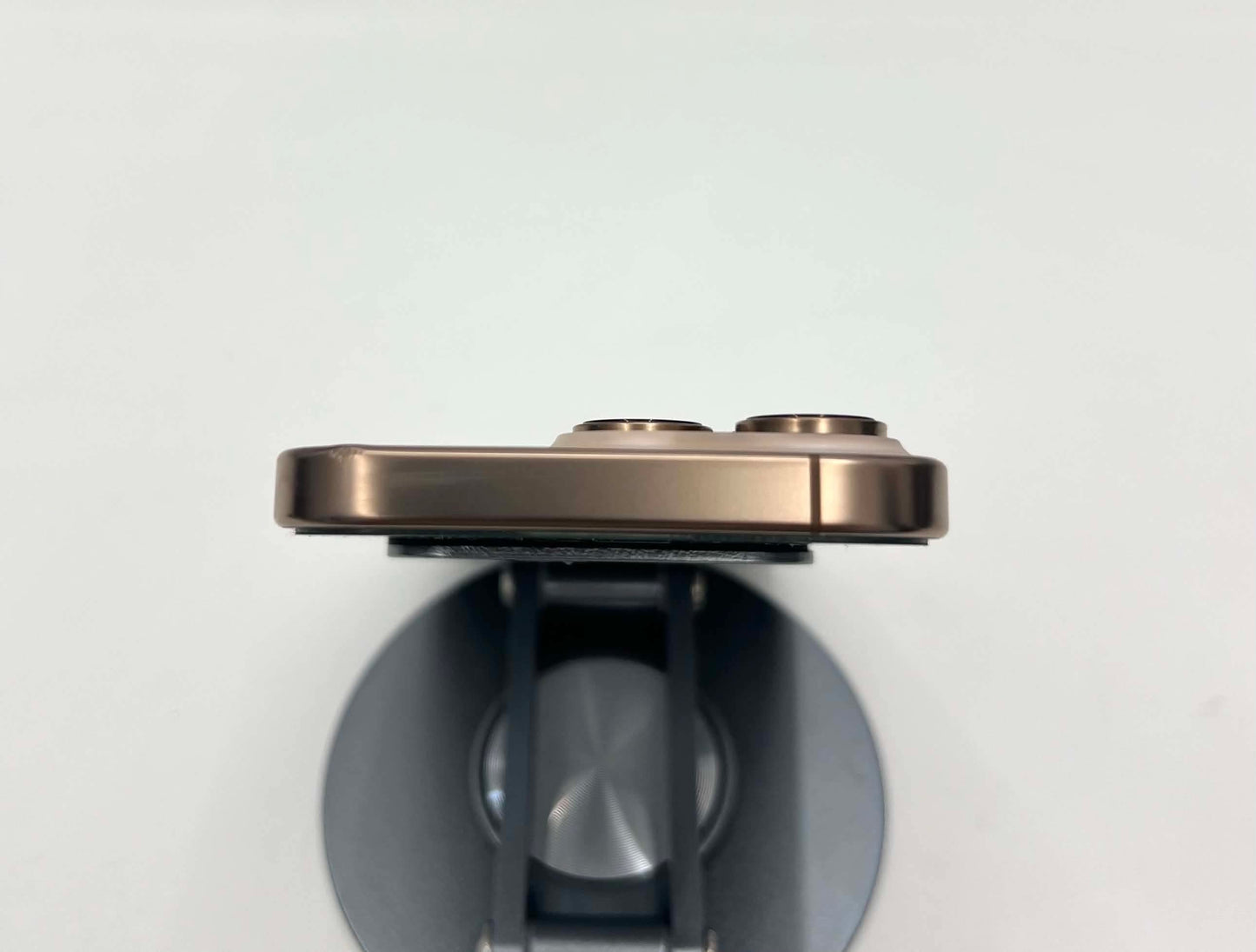 IPhone 16 Pro 128gb Màu Vàng - Pin 100% sạc 24 lần - 69409 - A-*