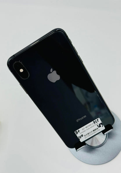 IPhone XsMax 64gb Màu đen, Pin thay mới 100%, Đã thay kính lưng, Máy xước nhiều