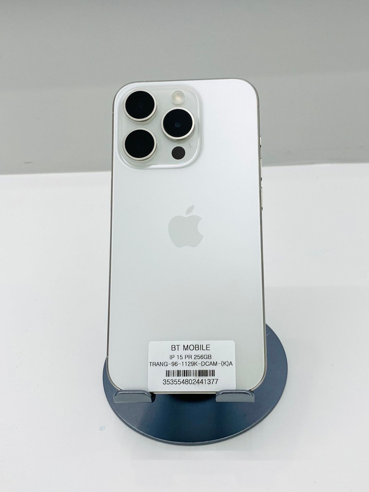 IPhone 15 Pro 256gb Màu trắng, Pin zin 96%, Máy bị đốm camera, Máy zin chưa qua thay sửa - 41377