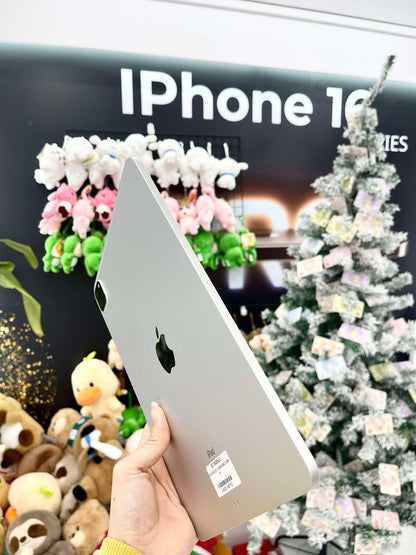 IPad Pro M1 bản 128gb Màu bạc, Máy xước nhẹ, Máy zin chưa qua thay sửa - V4FYD