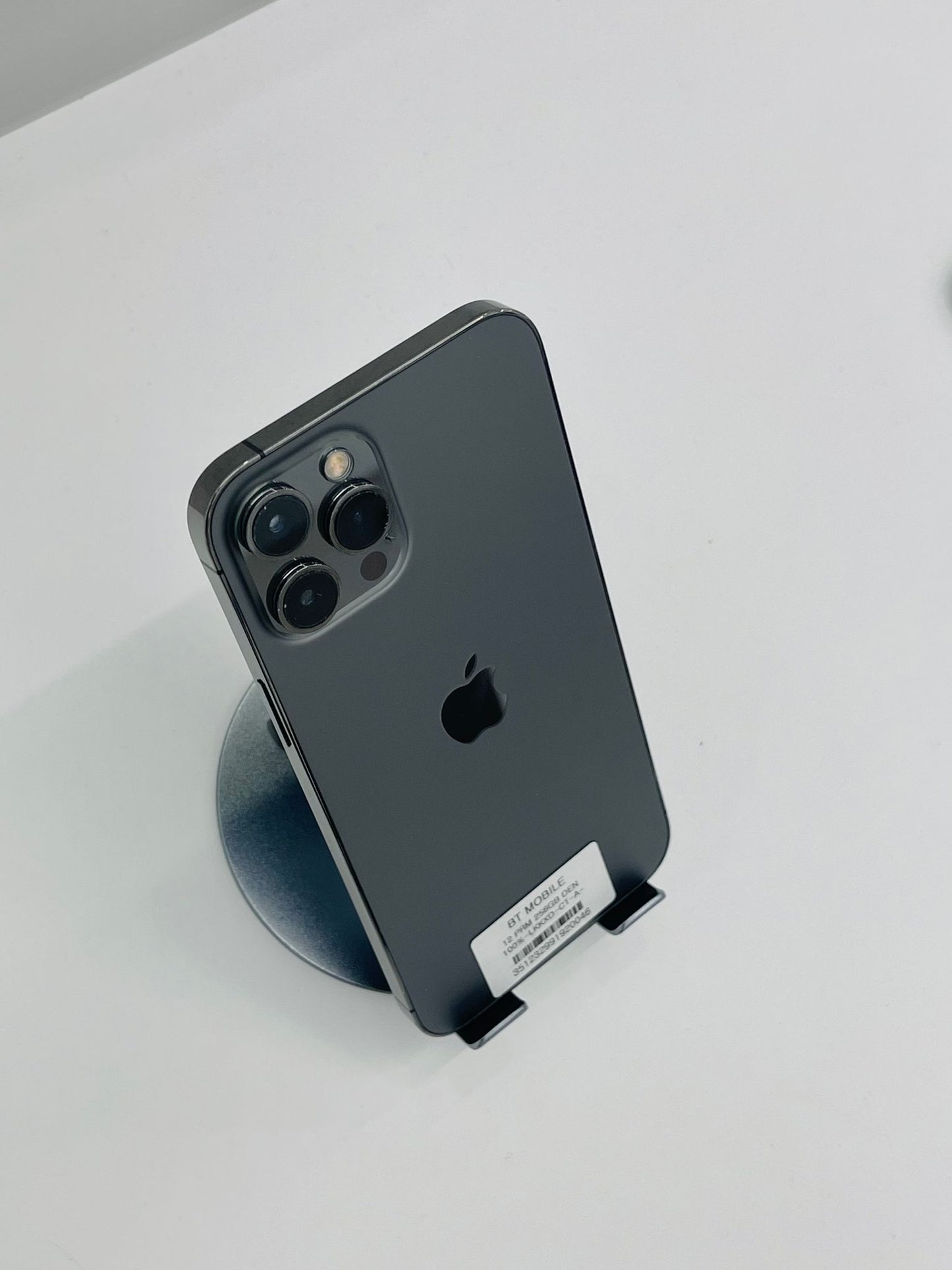 IPhone 12 ProMax 256gb Màu đen, Pin thay mới 100% máy báo linh kiện không xác định, Máy đã thay camera, Máy xước nhẹ - 20046