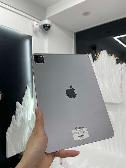 IPad Pro m2 bản 128gb Màu xám, Pin zin 100%, Máy đã sạc 23 lần, Máy xước nhẹ, Máy zin chưa qua thay sửa - R21PW