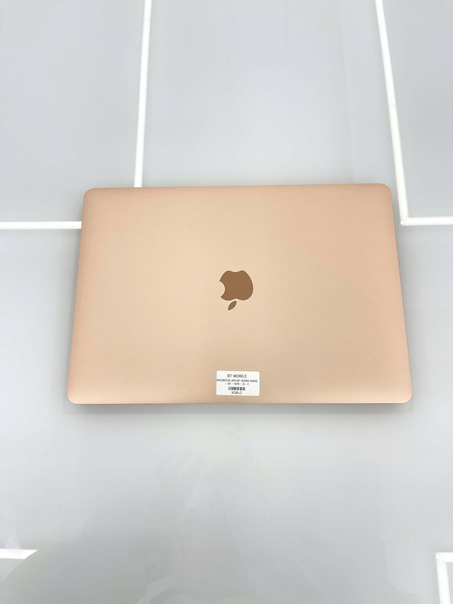 MacBook Air M1 bản 8gb/256gb Màu vàng, Pin zin 97%, Máy xước nhẹ, Máy zin chưa qua thay sửa - XQ6LC *