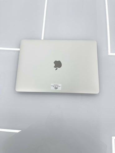 MacBook Air M1 bản 8gb/256gb Màu Bạc, Pin zin 100%, Máy đã sạc 29 lần, Máy zin chưa qua thay sửa - QL67