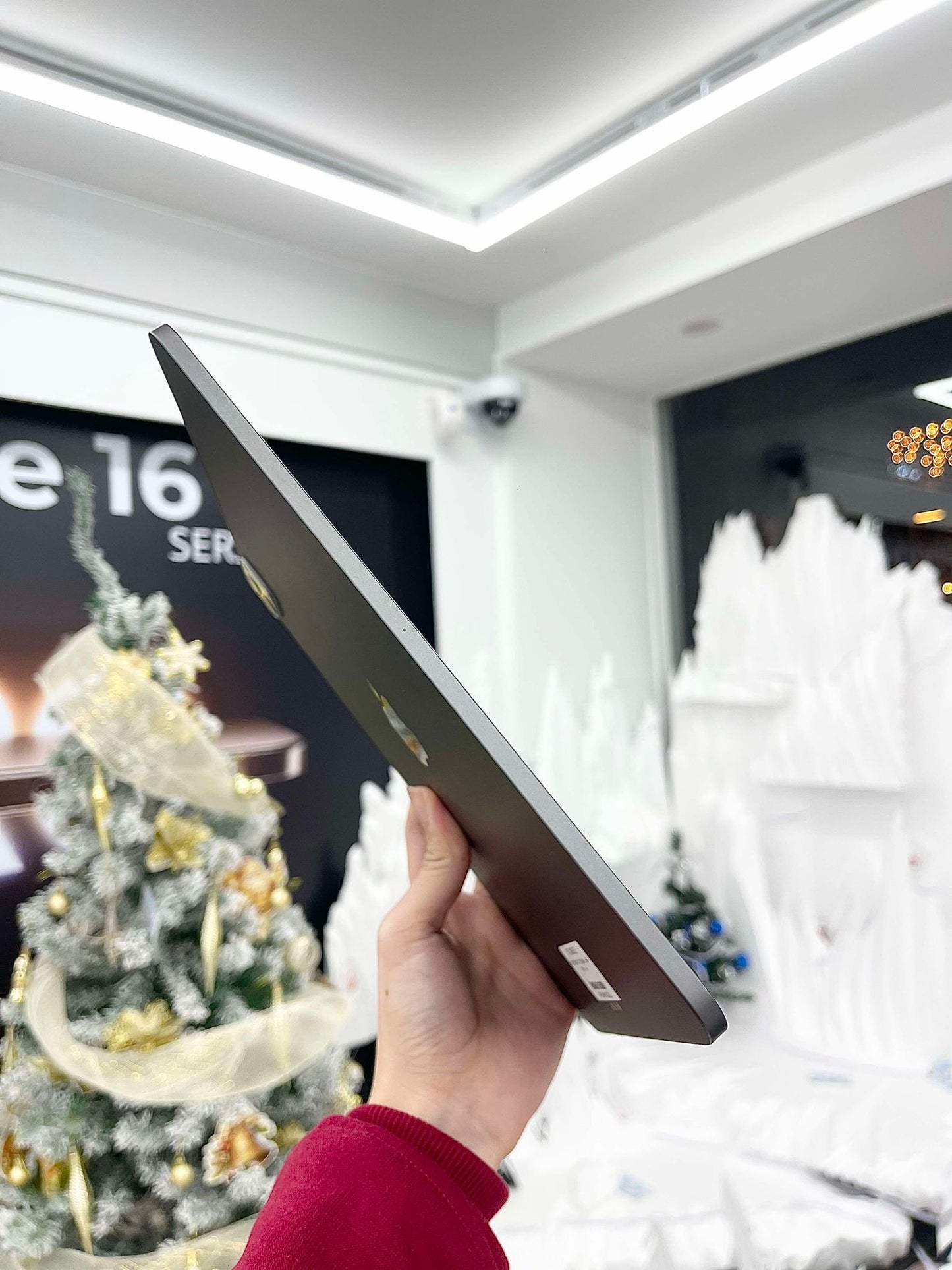 IPad Pro M1 bản 128gb Màu xám, Pin zin 94%, Máy xước nhẹ, Máy zin chưa qua thay sửa - H0CXQ