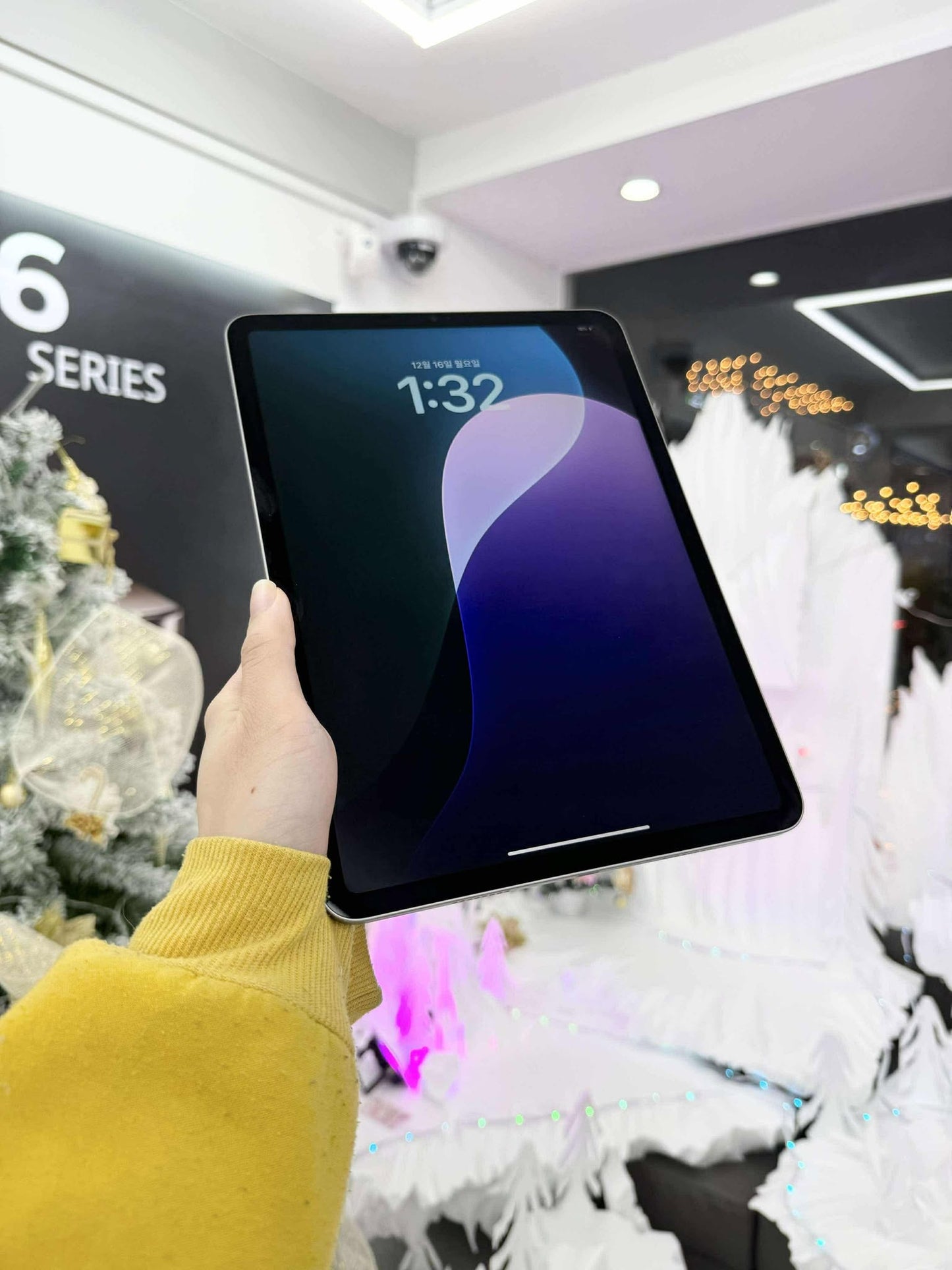 IPad Pro M2 bản 128gb Màu xám, Pin zin 95%, Máy xước nhẹ, Máy zin chưa qua thay sửa - TW9P *