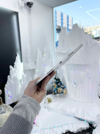 IPad Pro M2 bản 256gb Màu bạc, Pin zin 100%, Máy đã sạc 50 lần, Máy zin chưa qua thay sửa - NVGK