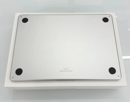 MacBook Air M4 24/512 bac  - Pin 100% sạc 60 lần  - 6D9DC - A-*