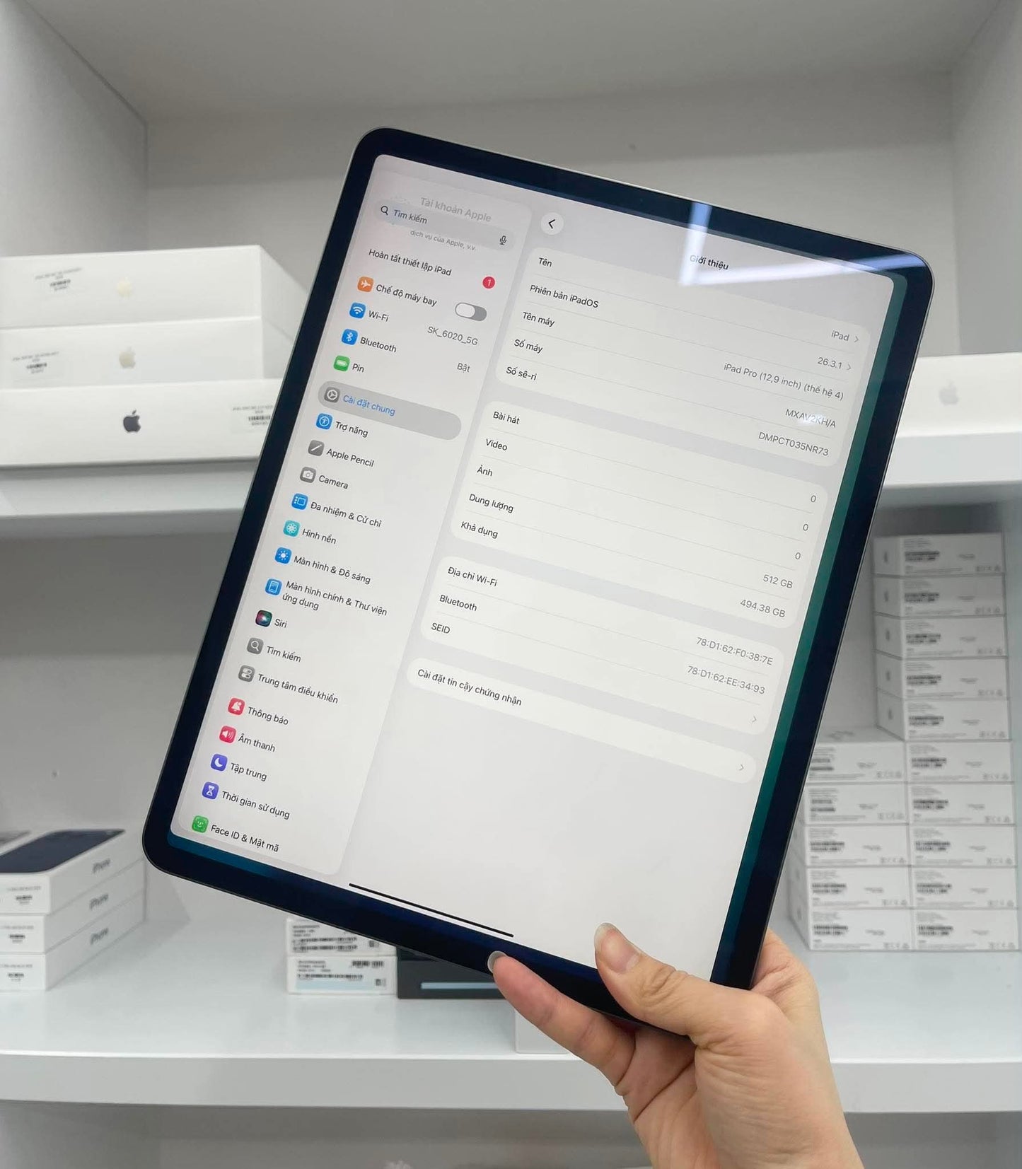 IPad Pro 2020 bản 512GB Màu xám 12.9 inch - Pin 90% - 5NR73 A-*
