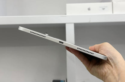 IPad Gen 11 bản 128GB Màu Bạc box + sạc zin - Pin 100%  sạc 0 lần - TQ22F