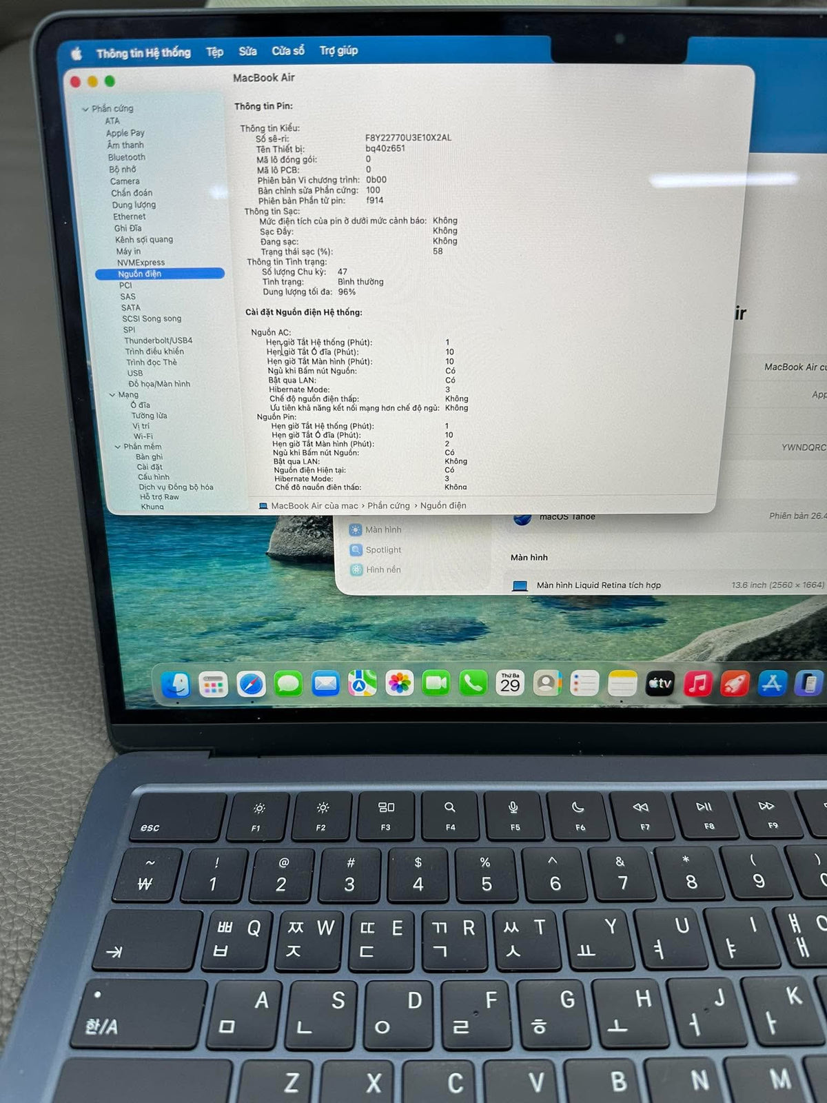 MacBook Air M2 bản 8GB/256GB Màu xanh đen - Pin 96% -RC9NK